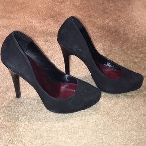 Jessica Simpson Black Kid Suede Patent Heels